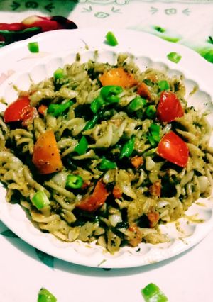 A picture of Basil pesto and tasty yummy delicious basil pesto pasta.