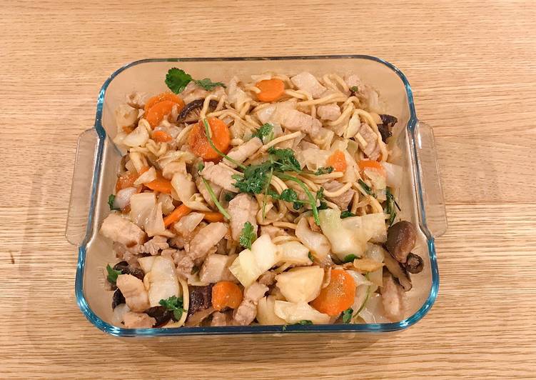 麻油豬肉炒麵