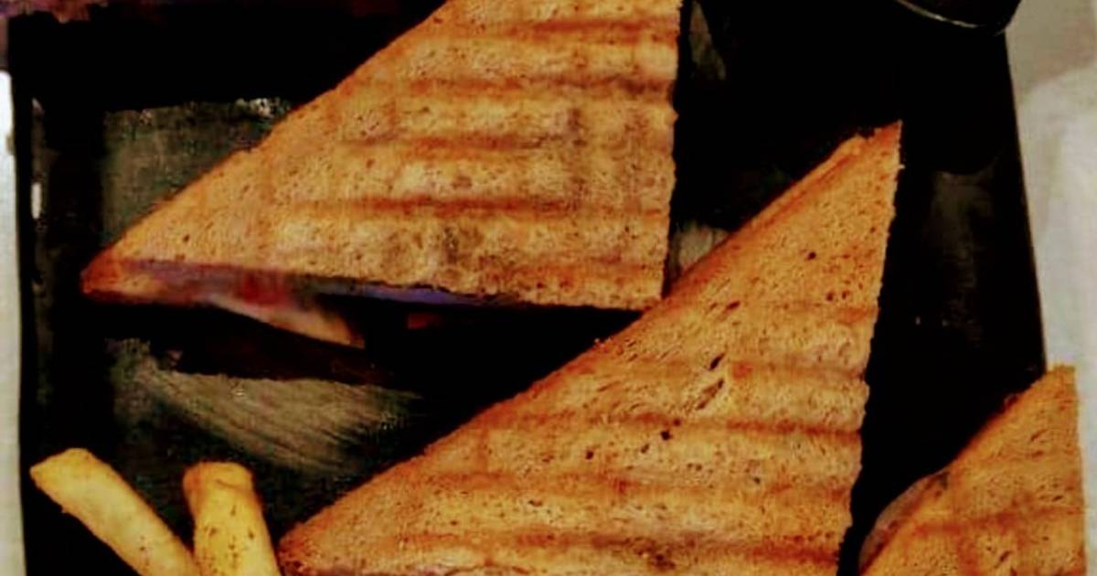 ब्रेड ग्रील्ड सैंडविच (bread grilled sandwich recipe in Hindi) रेसिपी