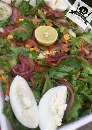A picture of Healthy Green salad.