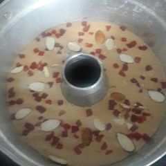 A picture of Biscuit cake.