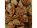 Pangsit goreng isi ayam sayuran
