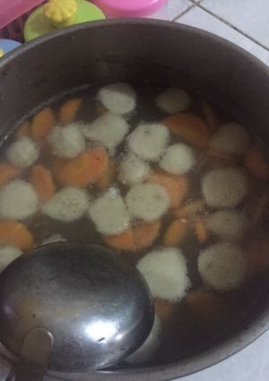 Foto resep Sup Daging Sapi dengan Bakso & Wortel