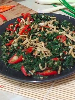 Foto resep Oseng Daun Singkong Serai