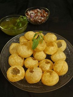 પાણી પૂરી રેસીપી મુખ્ય ફોટો
