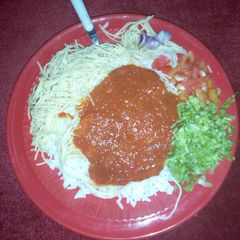 Rice stew and salad with super gatte A picture of Rice stew and salad with super gatte.