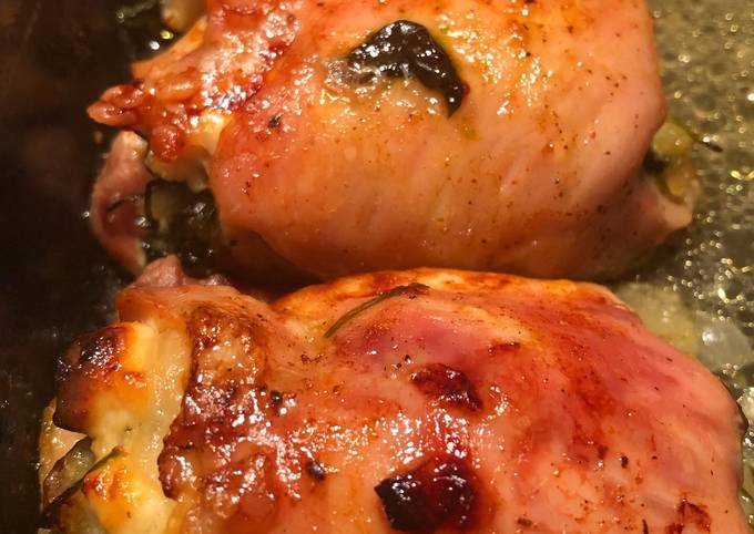 Куриные рулетики с творожным сыром и шпинатом