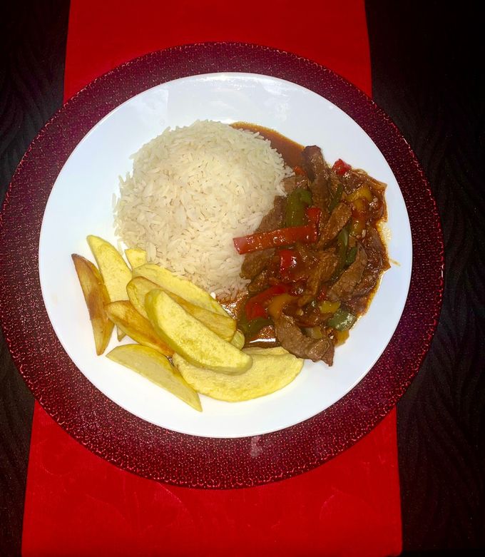 Una foto de Lomo saltado 🇵🇪