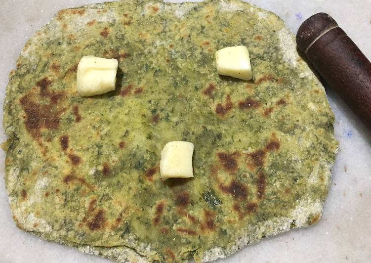 Palak-Cheese square paratha