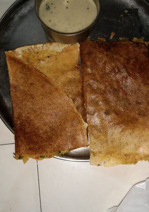 डोसा (dosa recipe in Hindi) रेसिपी मुख्य फोटो