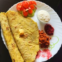 A picture of Masala Bhakri (jowar flour).