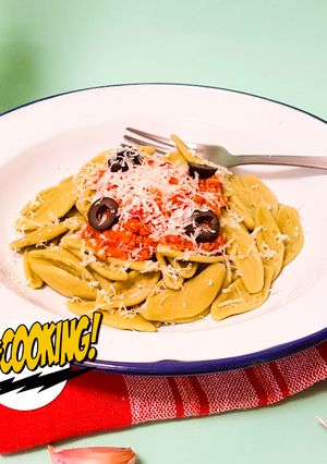 Una foto de Foglie de'ulivo con Pomodoro e Tonno