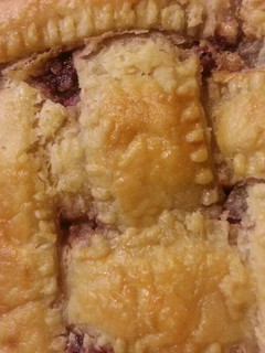 A picture of Flaky pie crust.