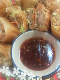 A picture of ปอเปี๊ยะทอด.