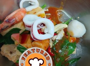 Gambar Suki thai bersama calamari