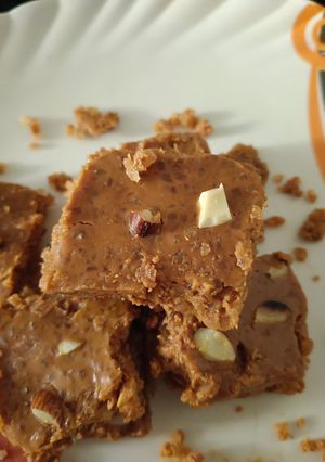 বেসনের বরফি (besaner barfi recipe in Bengali) রেসিপির প্রধান ছবি