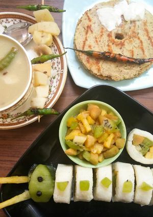 A picture of 5-Root vegetable soup, Jack fruit seed Thalipeeth, Frushi with salad.