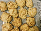 Scones integrales de naranja y coco, sin azúcar