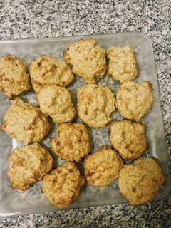Una foto de Scones integrales de naranja y coco, sin azúcar