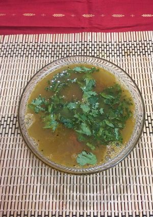 A picture of Kulthi /kollu/horse gram rasam for weightloss.