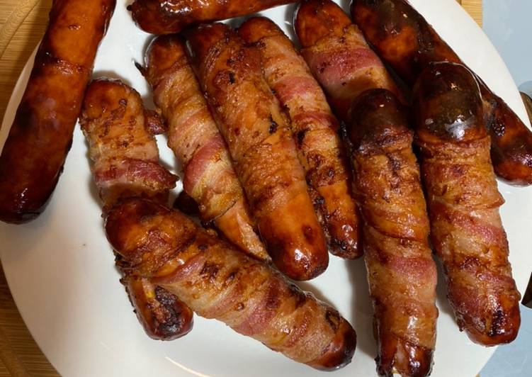 Recipe of Ultimate Bacon wrapped cheddar Brats