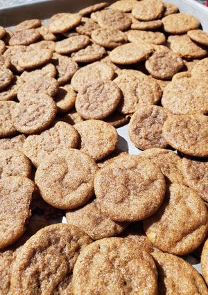 A picture of Auntie's Gingersnaps.