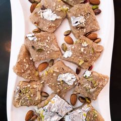 A picture of Qatli halwa.