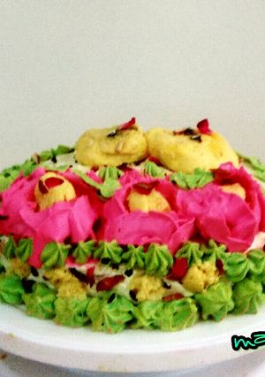 A picture of Rasmalai cake.