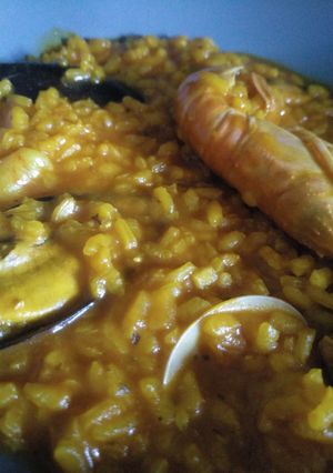 Una foto de Arroz caldoso con marisco