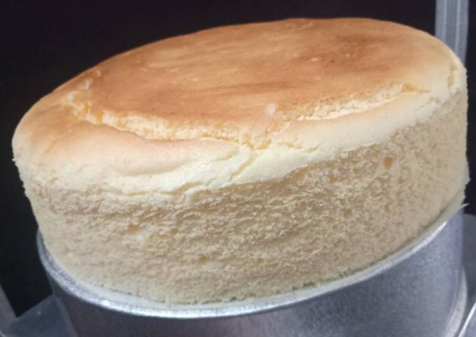 Cheddar cheese cake