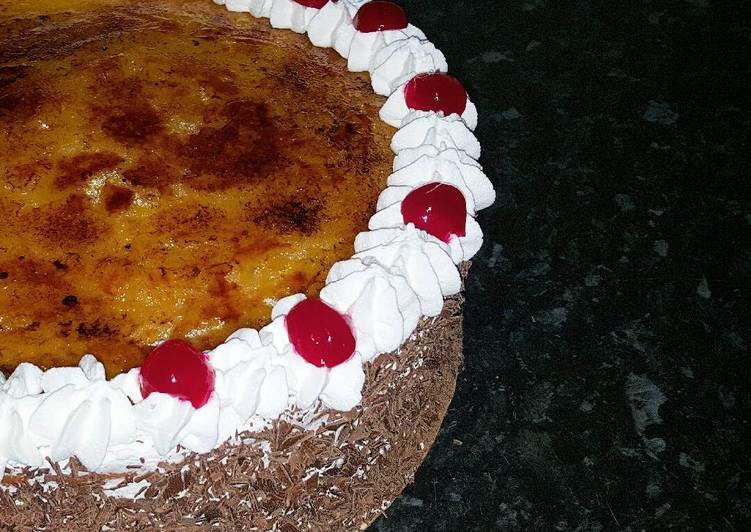 Tarta San marcos (trufa y nata)