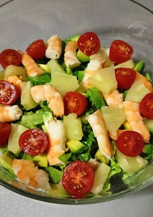 Una foto de Ensalada Tropical con Vinagreta de Cítricos