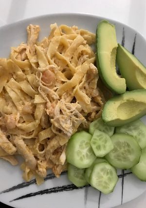Foto principal de Nido de pasta con pollo y gambas 🍤 🍗 🍝