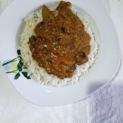 A picture of Turmeric chicken curry.