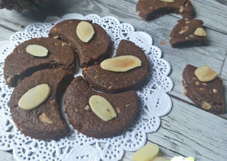 Resep Almond Chocolate Cookies, Lezat Sekali