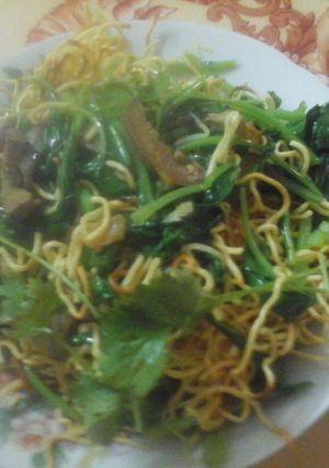 Hình của món Mì xào giòn.