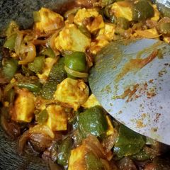 A picture of Cheese chilli.