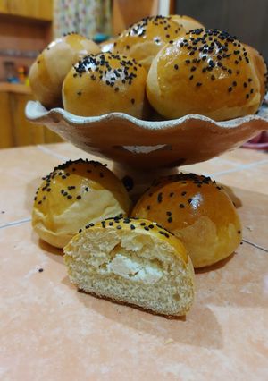 Una foto de Bollitos rellenos de queso