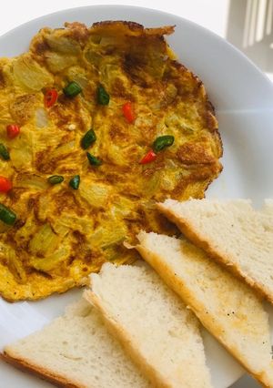 A picture of Spicy omelette.