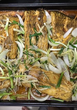 Hình của món Cá tai tượng đút lò.