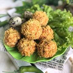 A picture of Bola Ayam Rambutan.