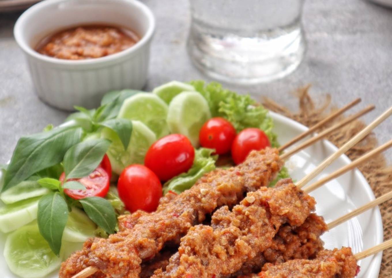 Sate Maranggi Saus Oncom