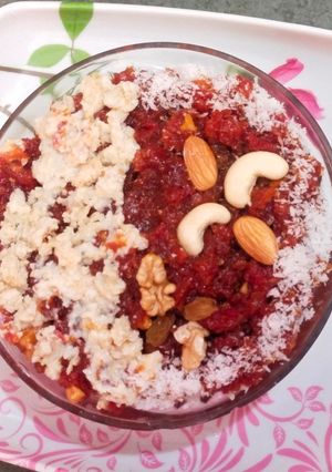 A picture of Carrot Halwa with Milk Powder.