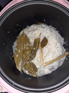 Foto resep Nasi uduk magic com praktis