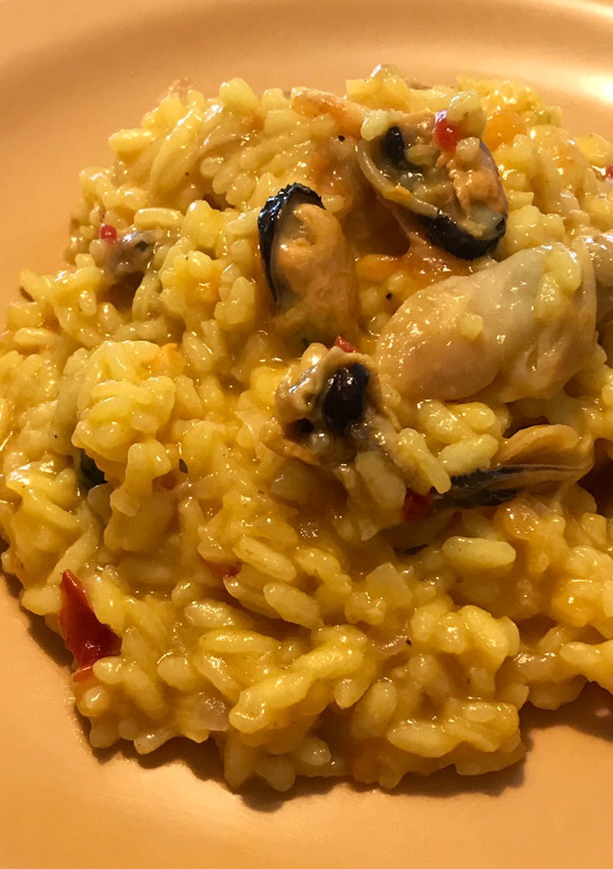 Una foto de Risotto de mariscos