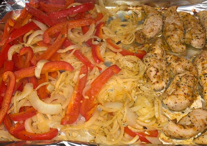 Step-by-Step Guide to Make Popular Chipotle ranch chicken fajitas for Vegetarian Food