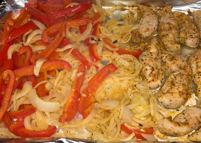 Easiest Way to Make Quick Chipotle ranch chicken fajitas