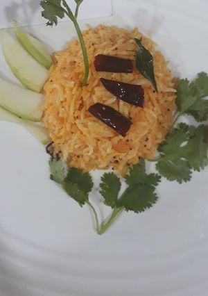 A picture of Raw mango rice.
