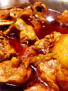 পেঁপে আলু দিয়ে চিকেন কারী (pepe alu diye chicken curry recipe in bengali) রেসিপির প্রধান ছবি