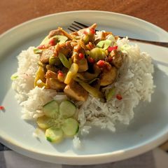 A picture of Cucumber, garlic, ginger, Chinese chicken!.